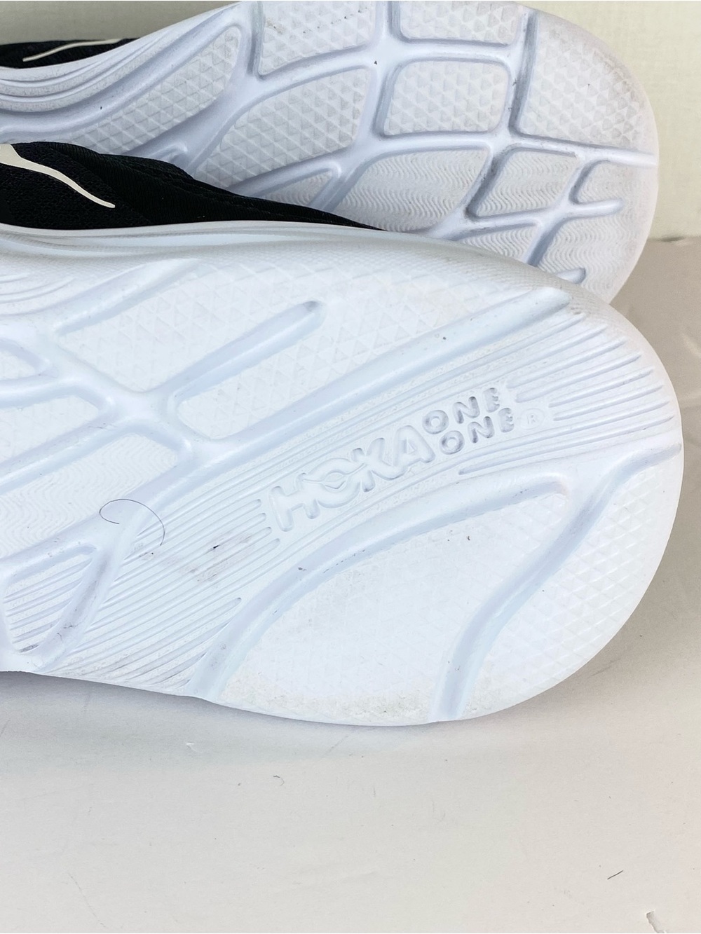 Hoka One Recovery Shoe 2. Women's Size10 Color Black/White - Picture 8 of 11